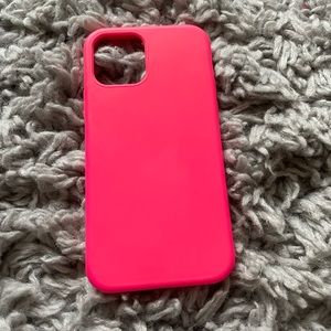 Iphone 12 pro phone case